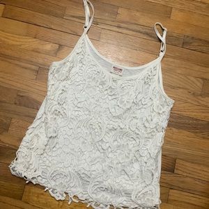 White lace tank top